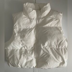 SHEIN Women’s White Puffy Cropped Vest Size Large